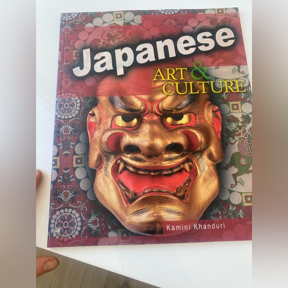 7 Lot of beautiful Japanese illustrated books in English and Japanese - Picture 6 of 16